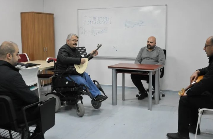 Malatya Büyükşehir Belediyesi, Engellilerin Sosyalleşmesine Katkı Sağlıyor