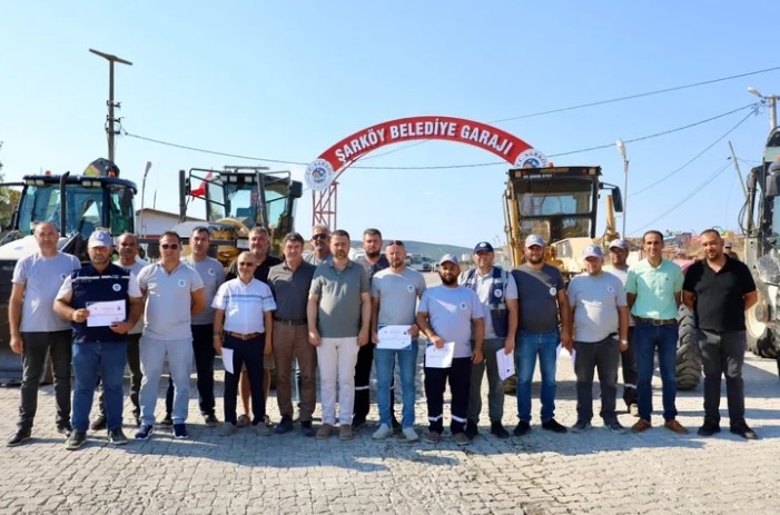 Şarköy’ün Kahraman Personeline Takdir Belgesi Verildi