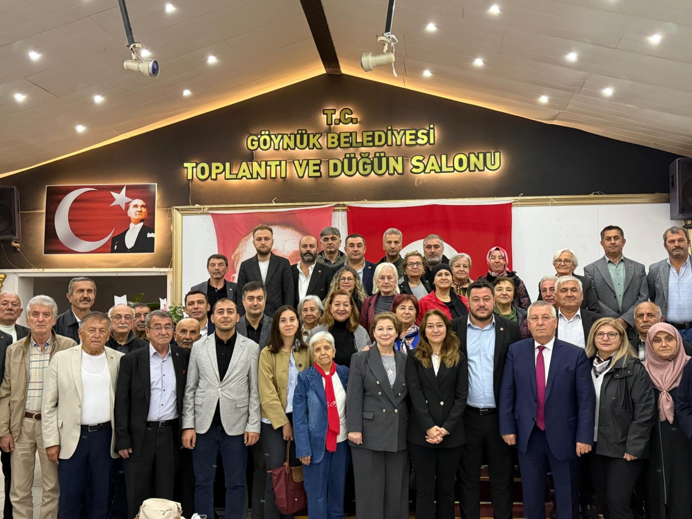 CHP'nin Olağan İlçe Kongresi Coşkulu Katılımla Gerçekleşti