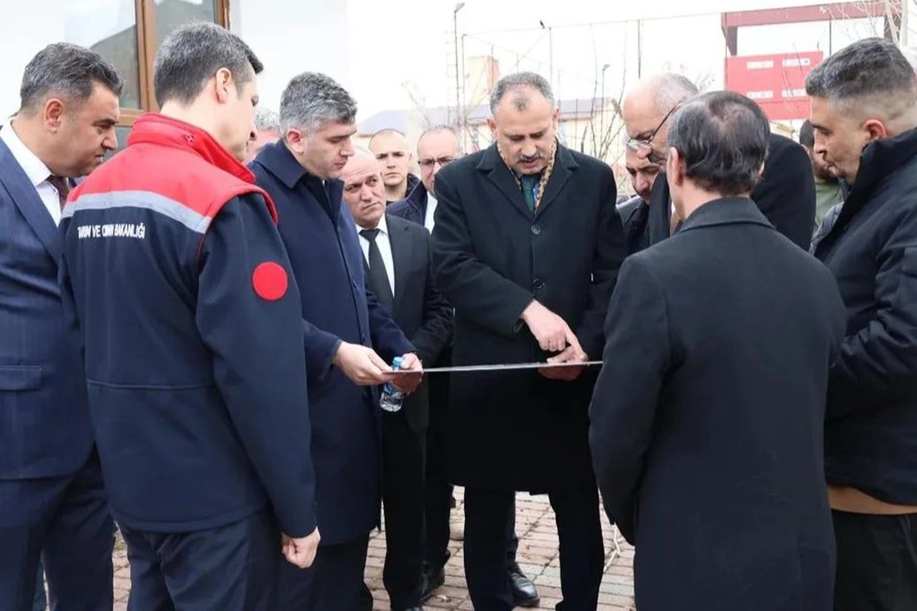 Ağrı Valisi Bozkurt, Sahada Yoğun Başladı