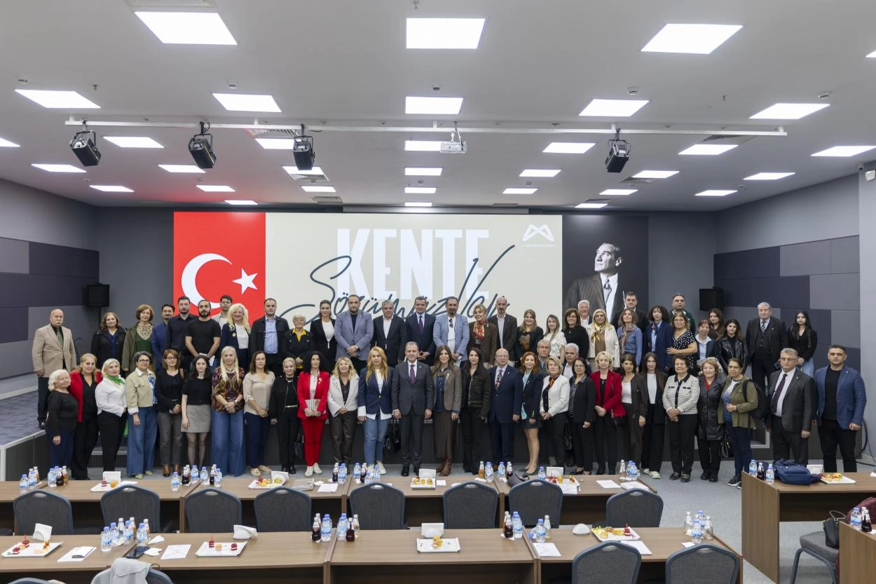 Seçer’den Katılımcı Demokrasi Vurgusu